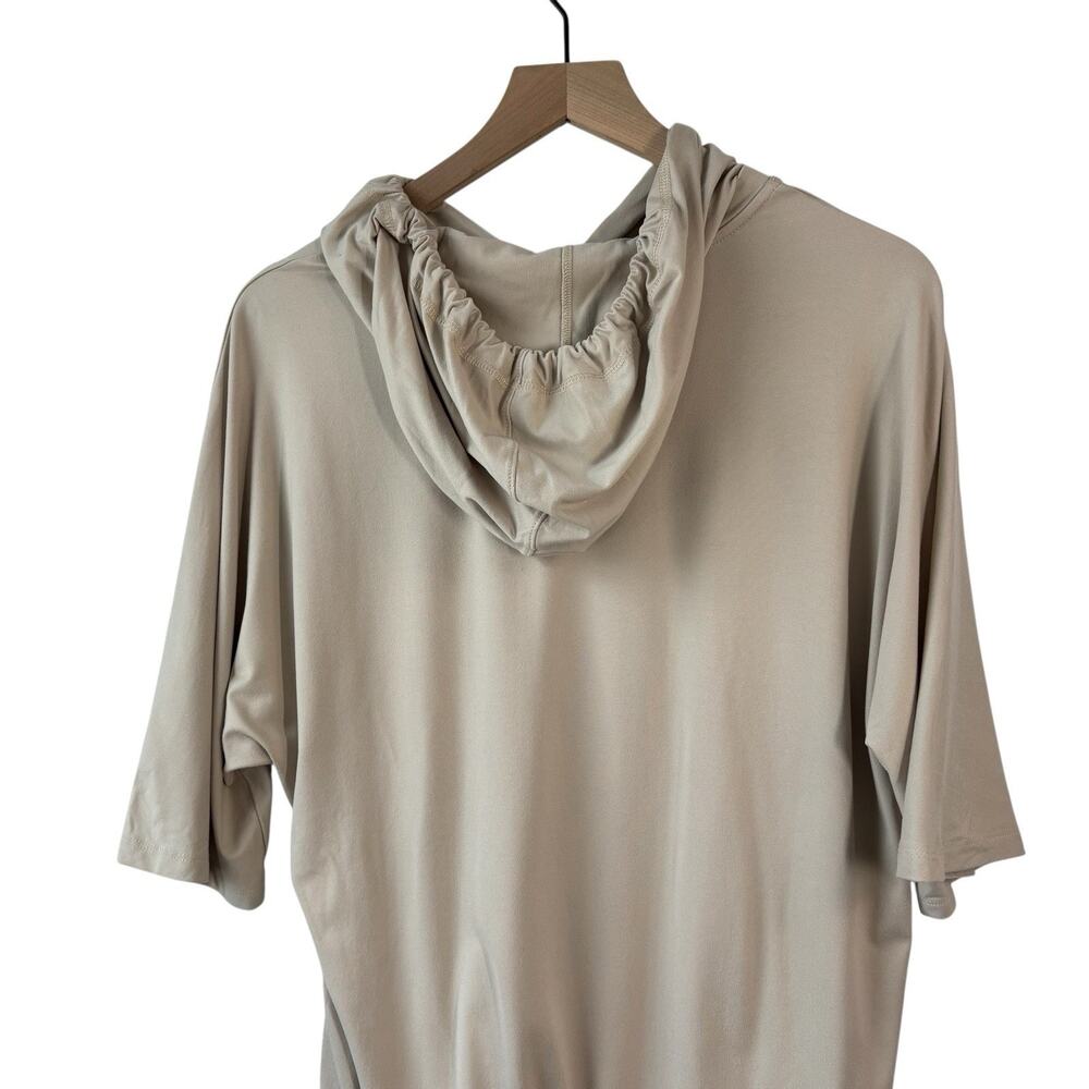 Taeq Esteban Cortazar Womens‎ Shirt Small Tan Activewear Hooded Comfort Stretch - Picture 8 of 10